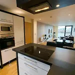 Glasgow 2Bd Near Hydro Secc City Centre Great Location